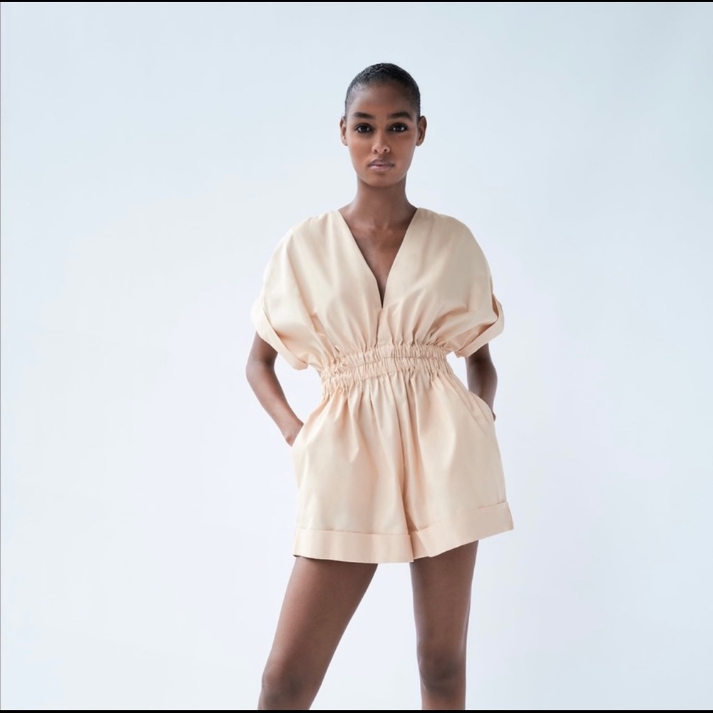 NWT ZARA SHORT PLEATED JUMPSUIT | TRF